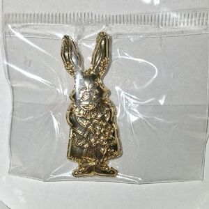 Gold Rabbit Brooch